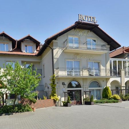 Hotel Mateo Stopnica 외부 사진